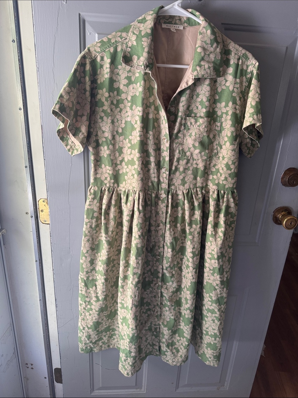 Baevely Green Floral Midi Dress